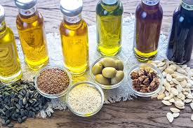 Best Oils for Dogs: Evidence-Based Benefits & Safe Use